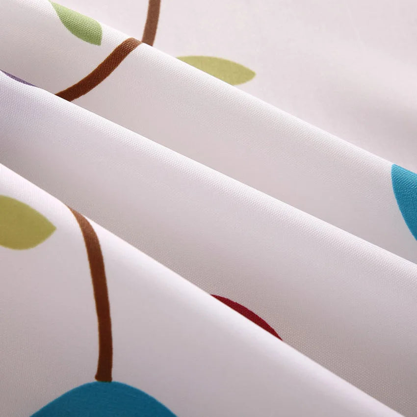White Modern Waterproof Flowers Shower Curtain